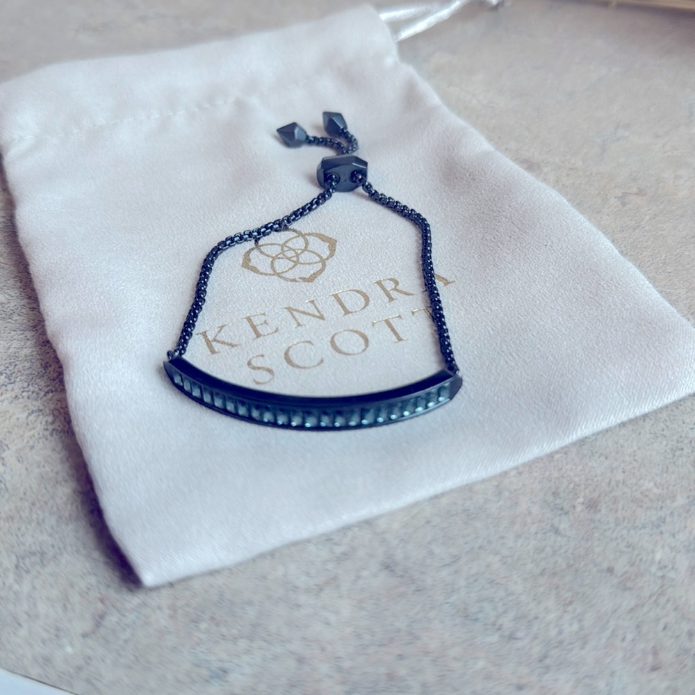 Kendra Scott Ott adjustable bracelet!❤️